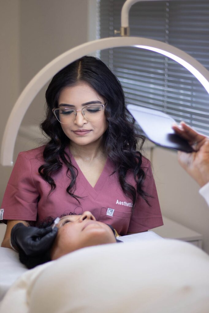 Permanent makeup session at Shiroy