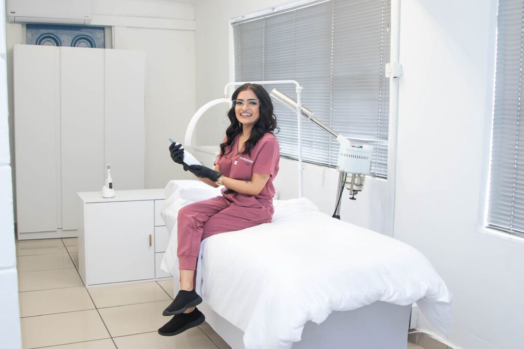 Dermaplaning in Cape Town: Benefits, Aftercare & How Often to Book